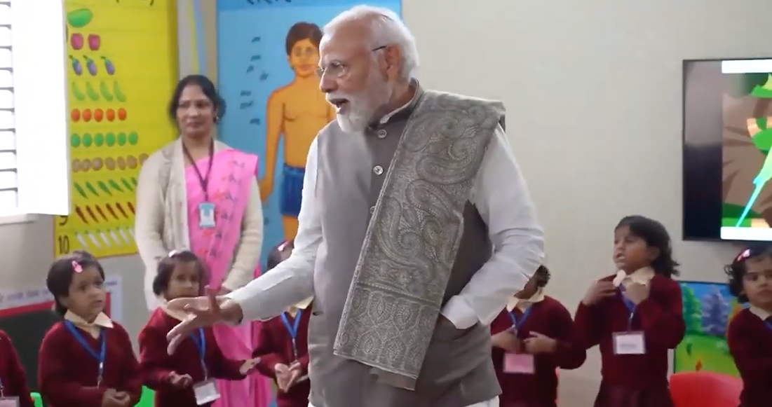 Hon’ble Prime Minister Shri Narendra Modi Visits Nand Ghar Model during Viksit Bharat Sankalp Yatra in Varanasi